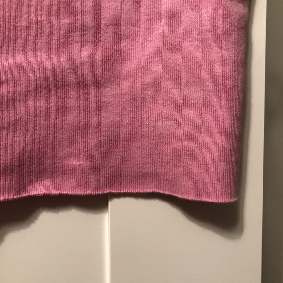 Brandy Melville Bubblegum Pink Nicolette Tank Top - Picture 3 of 4